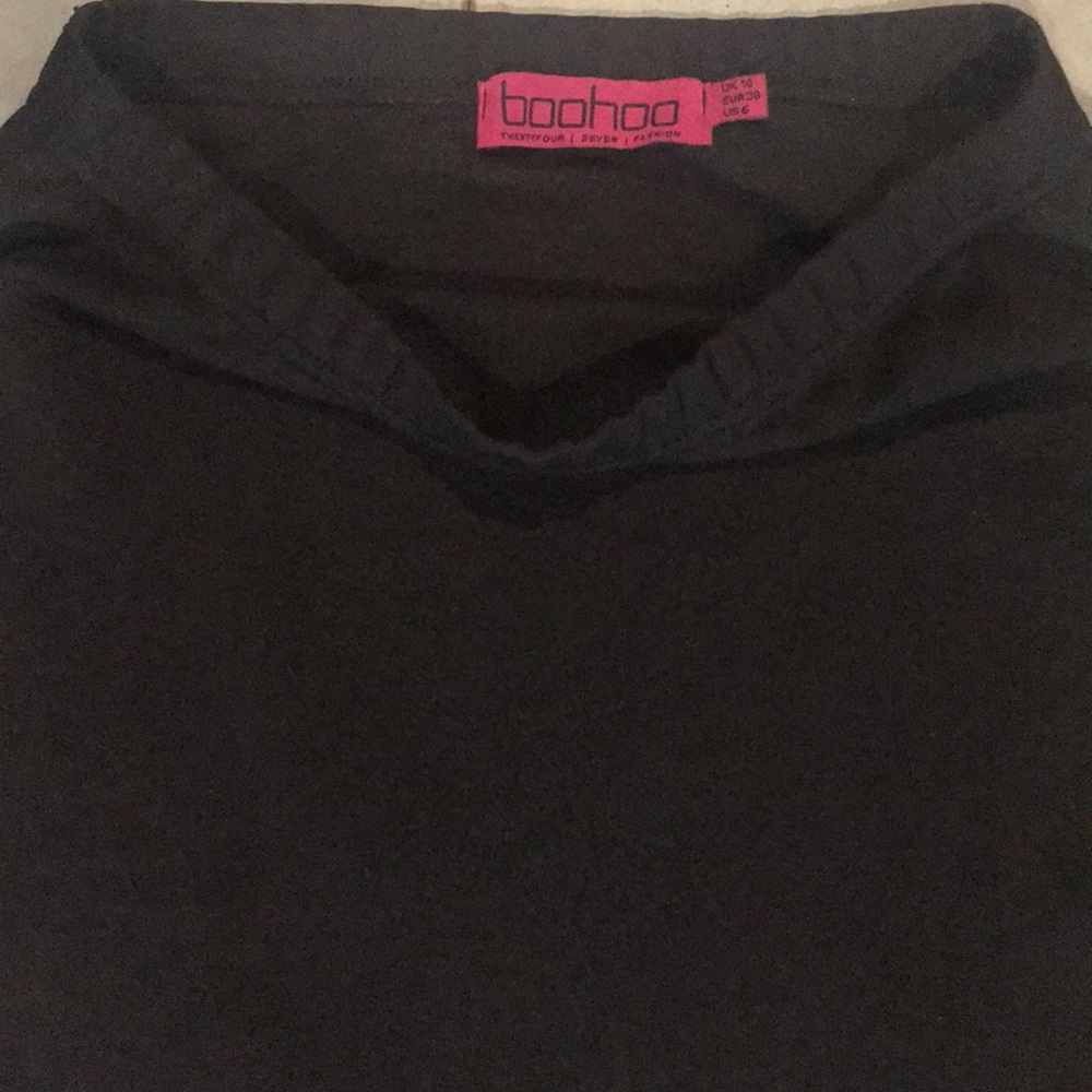 Boohoo - Picture 2 of 2